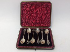 Set antique solid for sale  WELWYN GARDEN CITY