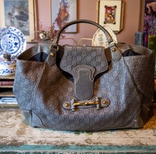 Gucci grey leather for sale Gucci grey leather for sale  LONDON