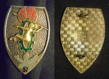 Insigne militaire groupe d'occasion  Meung-sur-Loire