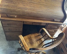 Large roll top for sale  Renton