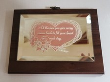 Love give away for sale  Peru