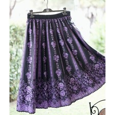 Gonna stile tirolese usato Gonna stile tirolese usato  Italia