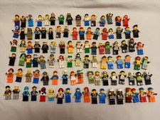 Lego lot 100 for sale  South Elgin