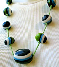 Collier années hippies d'occasion  Perros-Guirec