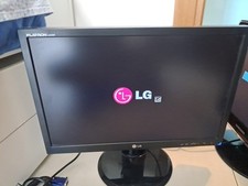 Monitor flatron l222ws usato  Roma