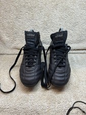 Mens kaiser football for sale  WIGSTON