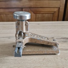 Ancien agrafeuse modele d'occasion  Roanne