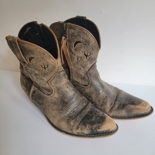 Dingo distressed brown for sale  Amherst