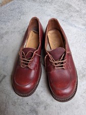 Anciennes chaussures cuir d'occasion  Le Chesne