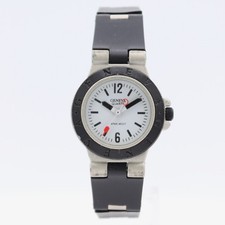Vintage 28mm Genebra Mostrador Branco e Preto Relógio de Pulso Feminino Quartzo Aço Japão comprar usado  Enviando para Brazil
