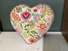 Large heart shaped for sale  Downs