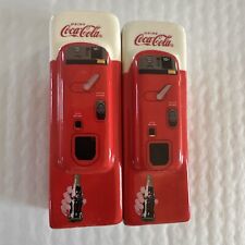 Usado, Máquina de venda automática de cerâmica colecionável Coca-Cola sal e pimenta shakers 4-3/4" comprar usado  Enviando para Brazil