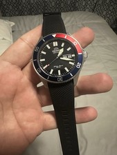 Relógio automático masculino Orient Kanno moldura Pepsi mostrador preto comprar usado Relógio automático masculino Orient Kanno moldura Pepsi mostrador preto comprar usado  Enviando para Brazil