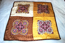 Exceptionnel foulard soie d'occasion  Conques-sur-Orbiel