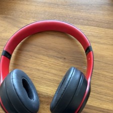 Genuine beats solo for sale  CHESHAM