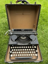 Royal portable typewriter for sale  GOSPORT