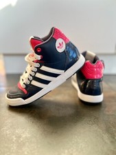 Baskets femme adidas d'occasion  Valleiry