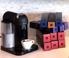 Máquina de café e espresso Nespresso Vertuo 60 cápsulas de café + 60 cápsulas de café expresso comprar usado  Enviando para Brazil