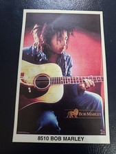 Mini pôster Bob Marley cantor e guitarrista jamaicano #8510 3 1/4 por 5 polegadas comprar usado Mini pôster Bob Marley cantor e guitarrista jamaicano #8510 3 1/4 por 5 polegadas comprar usado  Enviando para Brazil