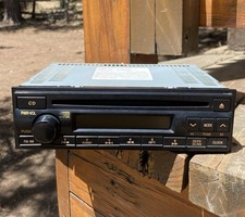 2005 Isuzu Clarion CD Rádio Preto OEM 2-90104-500-0 Usado (LEIA) comprar usado  Enviando para Brazil
