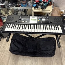 Teclado eletrônico portátil Yamaha PSR-E223 61 teclas - com suporte e tampa comprar usado  Enviando para Brazil