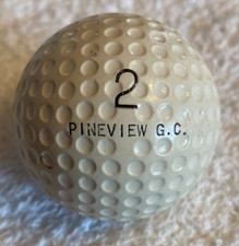 CAMPO DE GOLFE PINEVIEW, TRÊS RIOS, MI.  Bola com logotipo - década de 1960, soberba+ comprar usado CAMPO DE GOLFE PINEVIEW, TRÊS RIOS, MI.  Bola com logotipo - década de 1960, soberba+ comprar usado  Enviando para Brazil