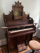Pump organ for sale  Lee