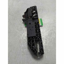 Supporto maniglia esterna usato Supporto maniglia esterna usato  Mineo