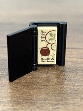 Harry Potter Hogwarts LEGO Minifigura Livro Preto Capa Dura FEITIÇOS Página de Poção comprar usado  Enviando para Brazil