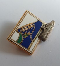 Broche badge lacoste d'occasion  Crouy