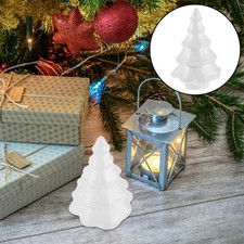 Lot cônes sapin d'occasion Lot cônes sapin d'occasion  Expédié en France