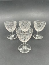 Série petits verres d'occasion  Saint-Lambert-du-Lattay