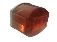 Peças de lanterna traseira CEV Mod 9350 - Antigo fabricante de equipamento original 1977 Vespa Ciao SC ciclomotor comprar usado  Enviando para Brazil