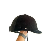 Fouganza riding hat for sale  HARROW