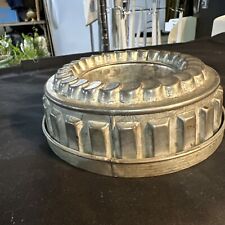 Antique metal bundt for sale  Knoxville