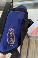 Bolsa de bicicleta Trans It sob selim náilon acabamento reflexivo azul pequena comprar usado Bolsa de bicicleta Trans It sob selim náilon acabamento reflexivo azul pequena comprar usado  Enviando para Brazil