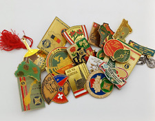 Spille pins smaltate usato Spille pins smaltate usato  Caravaggio