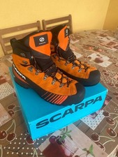 Scarponi scarpa ribelle usato  San Siro