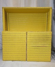 Armário de parede vintage Harvey vime amarelo tamanho: 20 x 18,5 x 7 fabricado nos EUA 2 portas, usado comprar usado  Enviando para Brazil