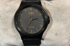 Relógio de pulso feminino analógico CASIO MQ-24 1330 estado impecável nova bateria, usado comprar usado  Enviando para Brazil