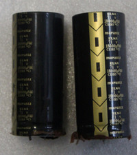2pcs capacitors coppia usato  San Calogero