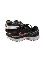 Scarpe nere nike usato  Primiero San Martino di Castrozza