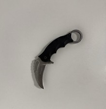 kerambit usato kerambit usato Spedire a Italy