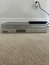 PHILIPS DVD VCR Combo Player DVP3345v/17 Hi-Fi Estéreo com Controle Remoto Testado Funciona comprar usado  Enviando para Brazil