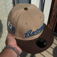 Nwt khaki houston for sale  Addison