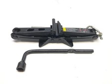 2010 Volvo C30 T5 conjunto de macaco de pneu sobressalente de emergência com chave de encaixe fabricante de equipamento original comprar usado  Enviando para Brazil