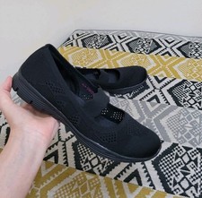 Euc black skechers for sale  MOUNTAIN ASH