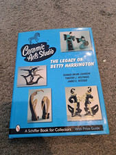 Ceramic Arts Studio The Legacy of Betty Harrington Schiffer Book for Collectors comprar usado  Enviando para Brazil