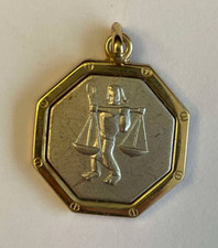Ancienne medaille signe d'occasion  Prades