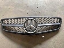 Grelha OEM compatível com Mercedes Benz W204 Classe C C C63AMG C180 C200 C250 C350 2012-2014 comprar usado  Enviando para Brazil